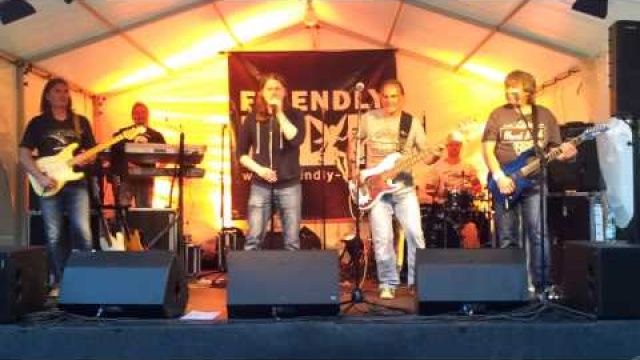 Ricky feat. Friendly Elf - Child in Time